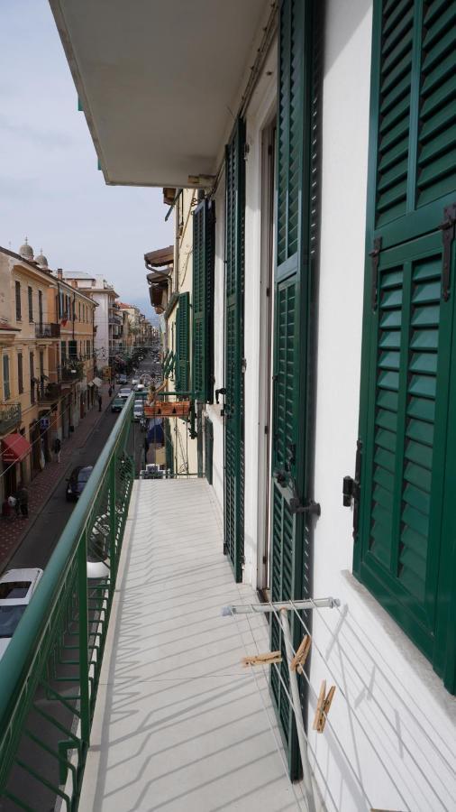 Appartamento Arte E Mare Bordighera Exterior photo